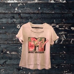 Woman's MTV Shirt